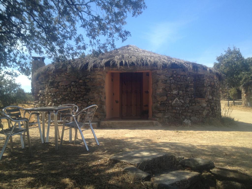 فندق Logrosánفي  Complejo Rural El Prado الغرفة الصورة